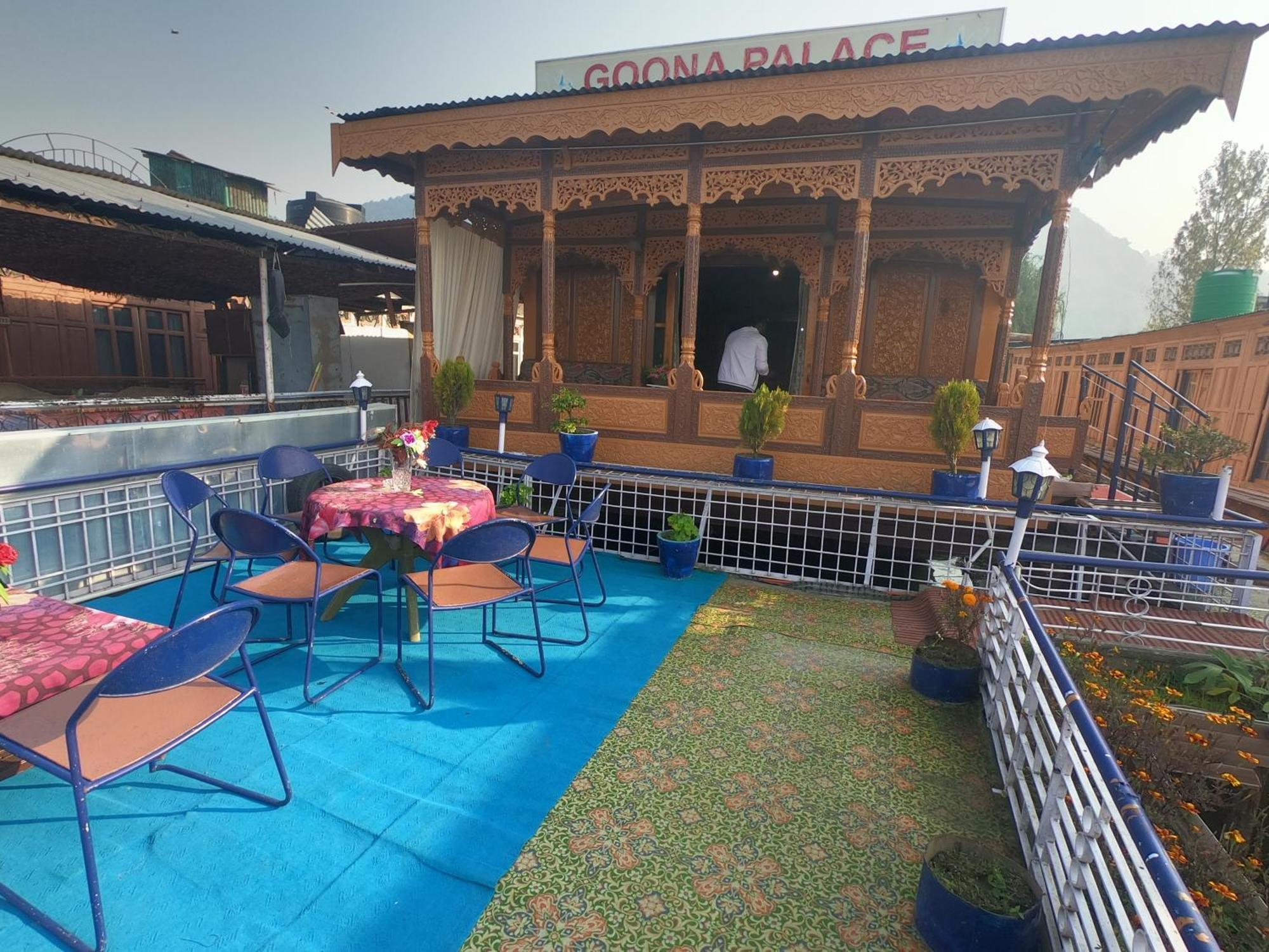 Goona Palace Houseboats Сринагар Экстерьер фото